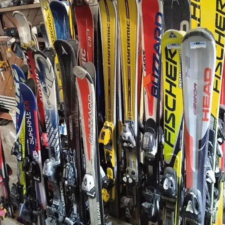 у дядька Country house *