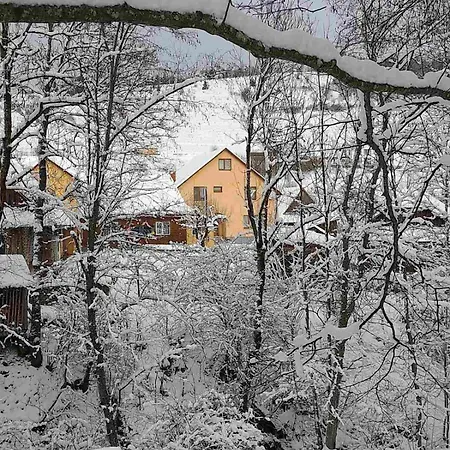 у дядька Country house *