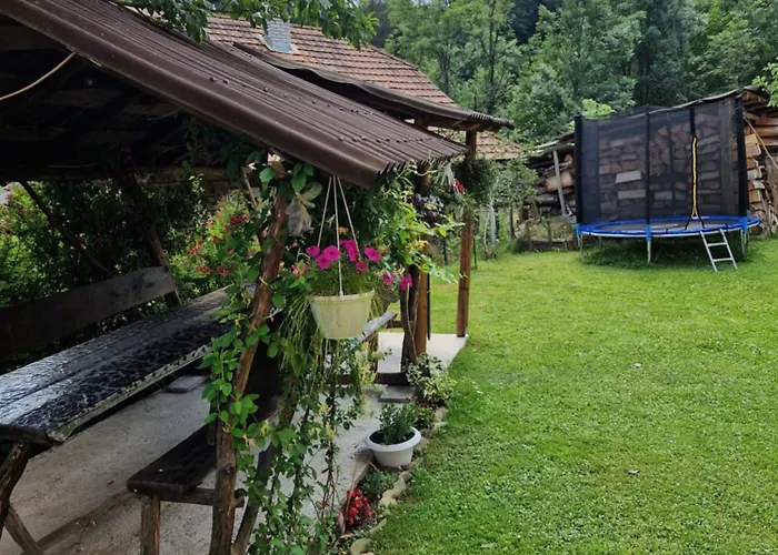 Kır Evi у дядька *